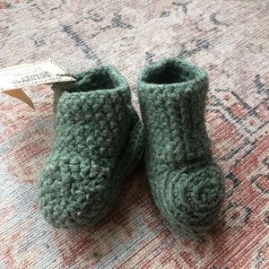 100% wool NWT vintage baby booties
